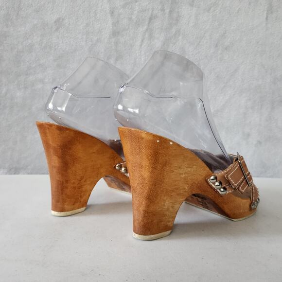 Bongo Wood Sandals Womens 8 Platform Chunky Heel Brown Leather Studs Buckle Y2K - Picture 9 of 12